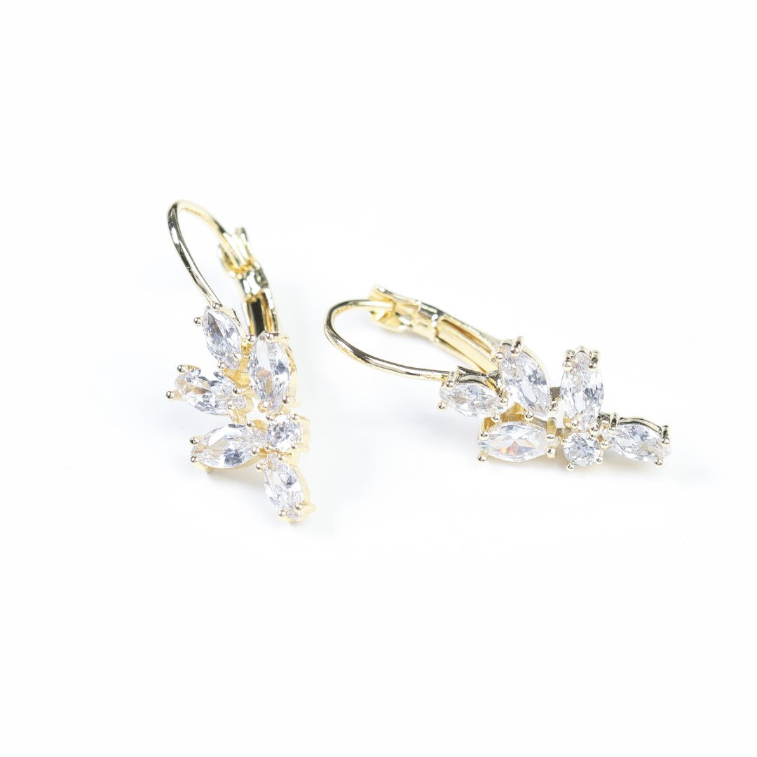 Tiny-Leaf-Cubic-Zirconia-Hoop-Earrings- (1)