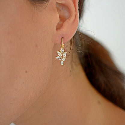 Tiny-Leaf-Cubic-Zirconia-Hoop-Earrings- (15)