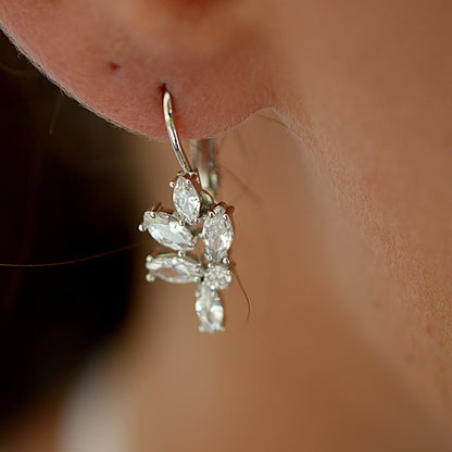 Tiny-Leaf-Cubic-Zirconia-Hoop-Earrings- (21)