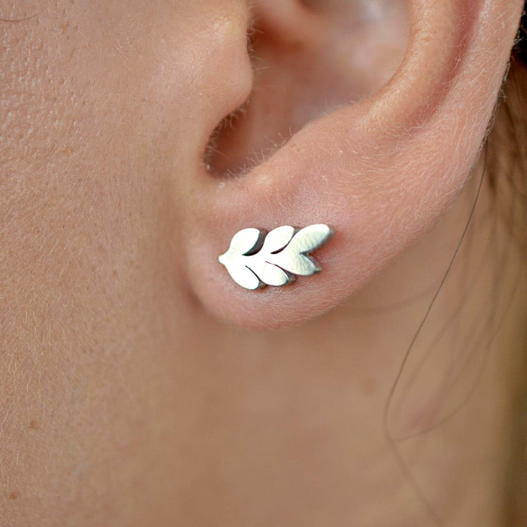 Tiny-Olive-Leaf-Stainless-Steel-Stud-Earrings- (16)