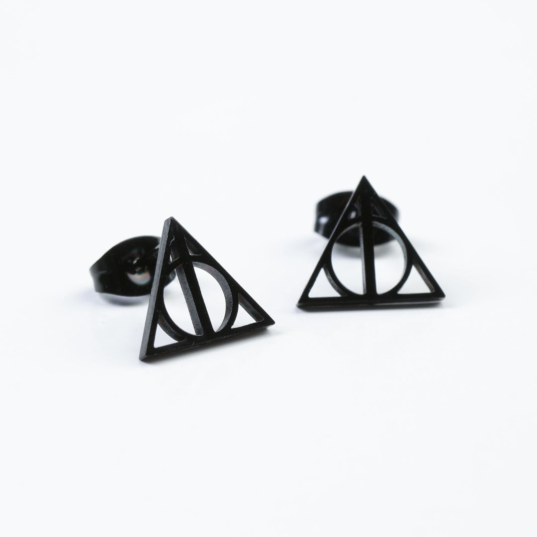 Tiny-Triangle-Shaped-Stainless-Steel-Stud-Earrings- (14)