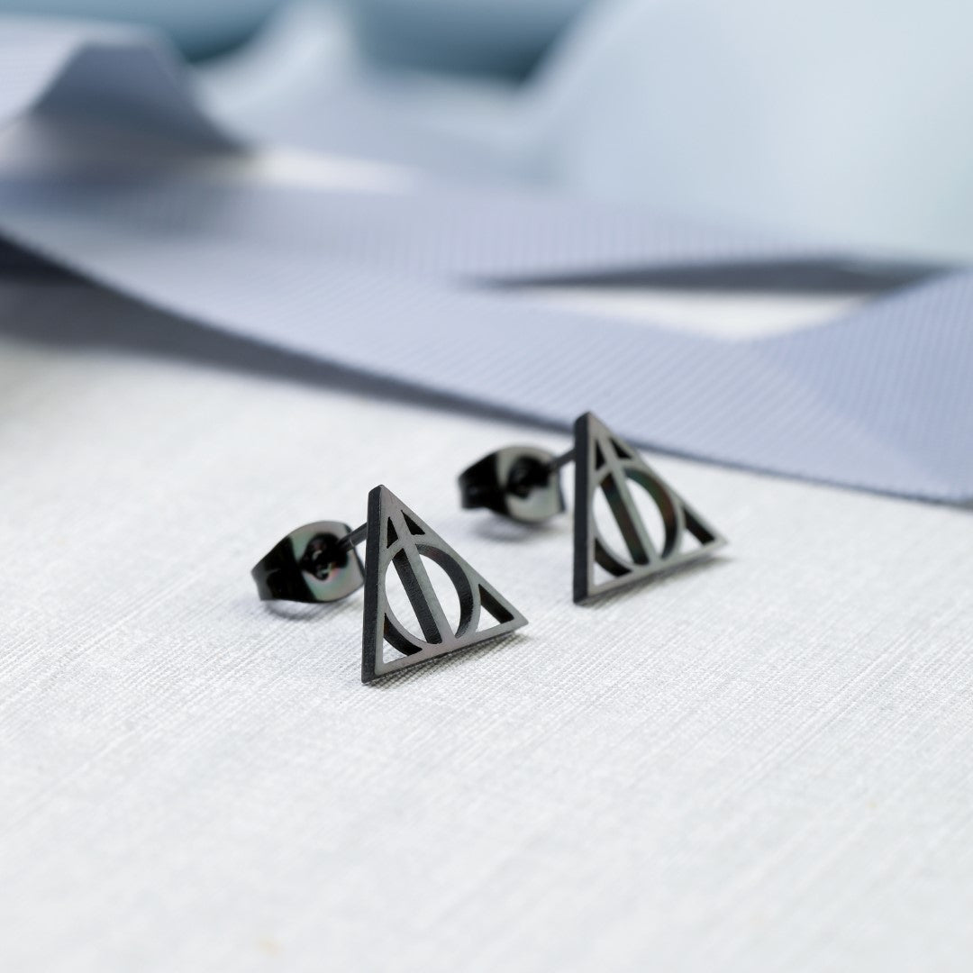 Tiny-Triangle-Shaped-Stainless-Steel-Stud-Earrings- (16)