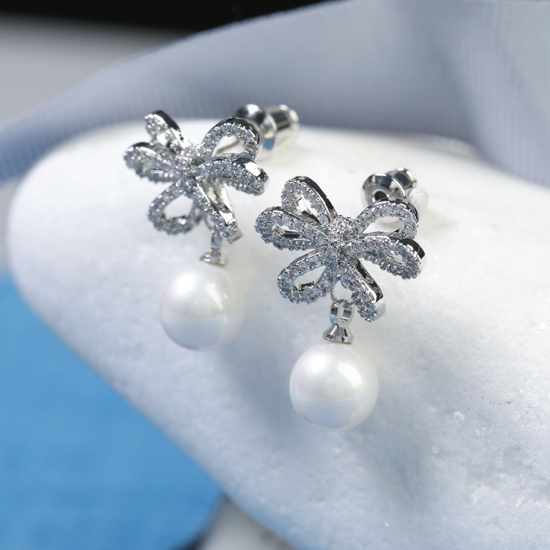 Tiny-Wedding-Pearl-Cubic-Zirconia-Drop-Earrings- (2)