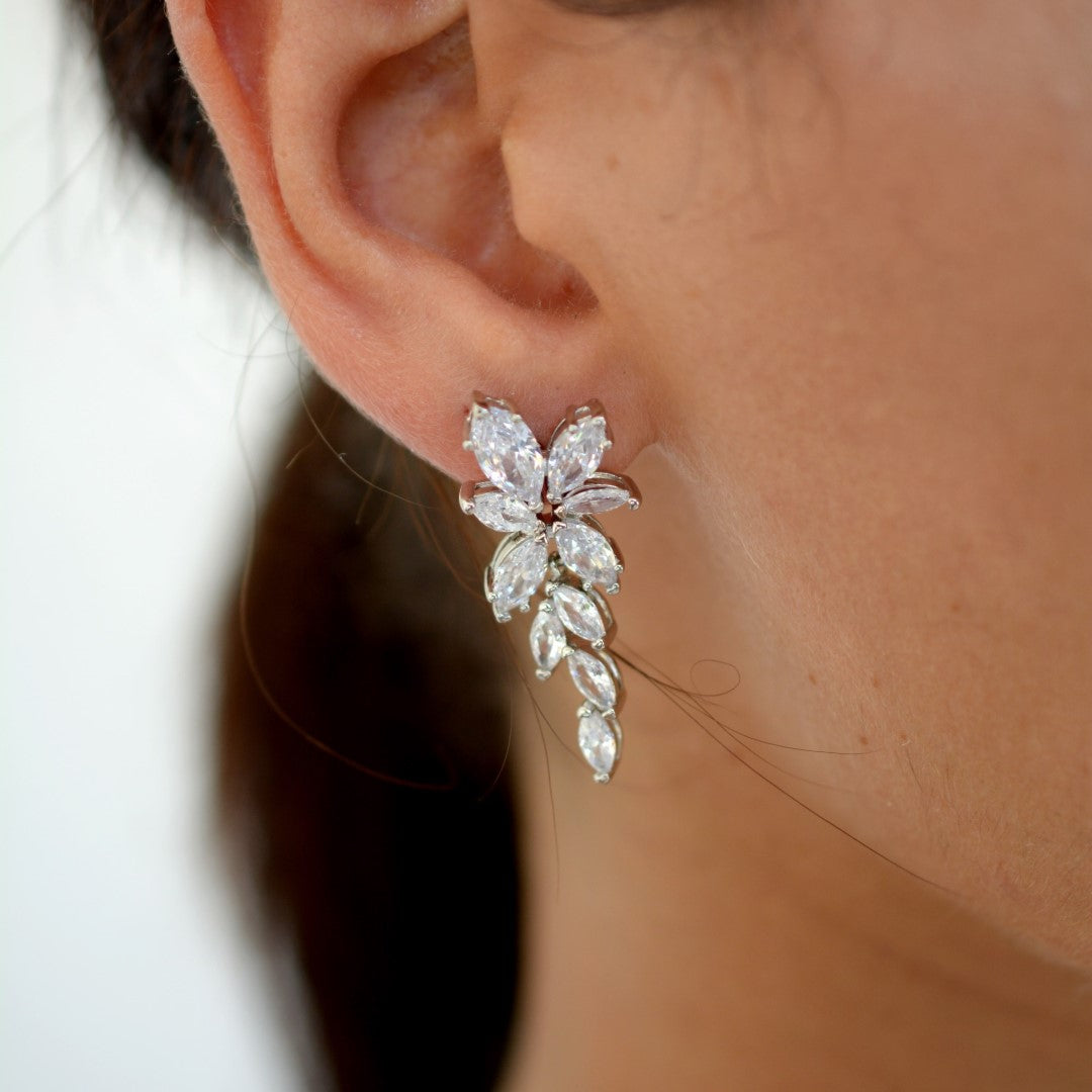 Wedding-Leaf-Shaped-Cubic-Zirconia-Drop-Earrings- (7)