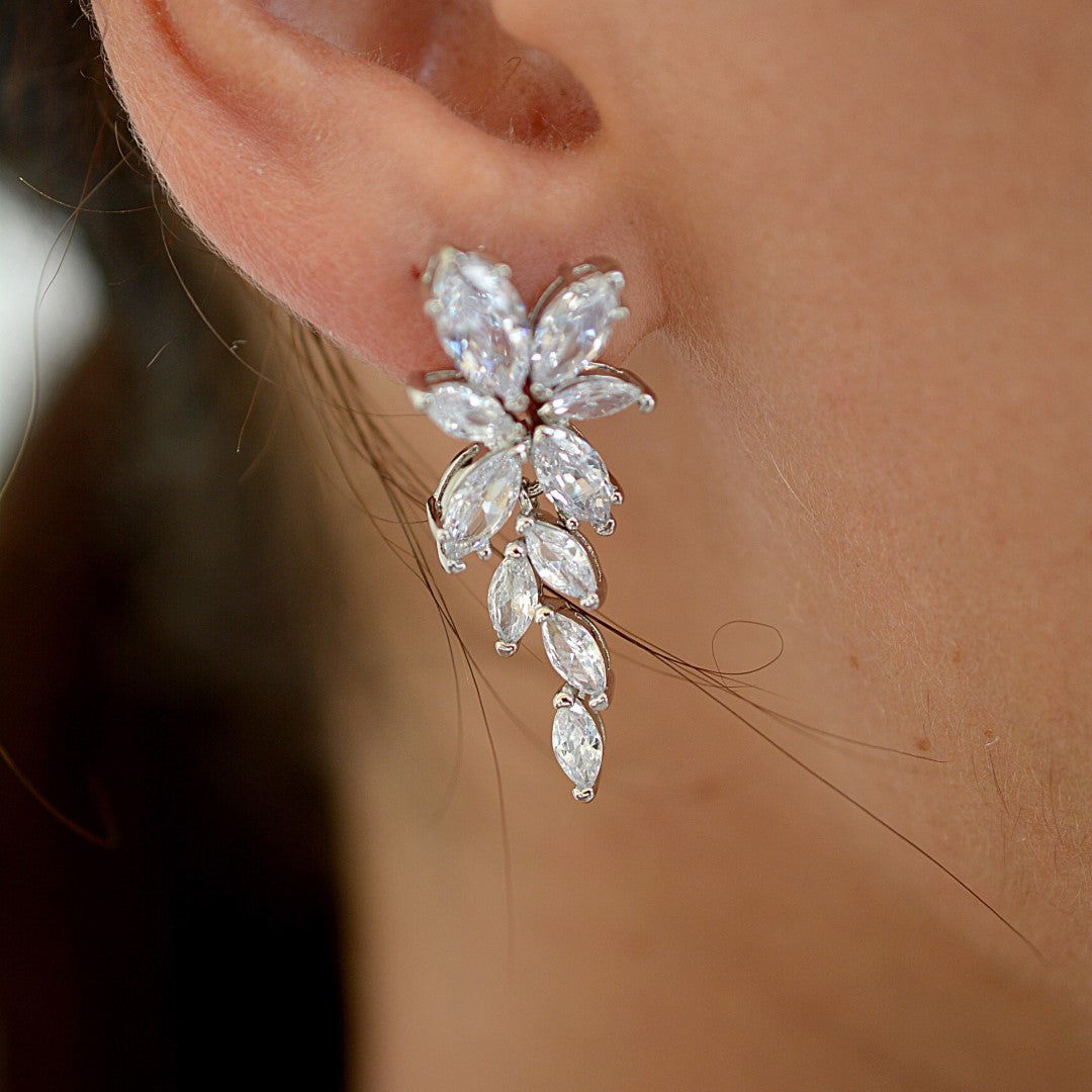 Wedding-Leaf-Shaped-Cubic-Zirconia-Drop-Earrings- (8)