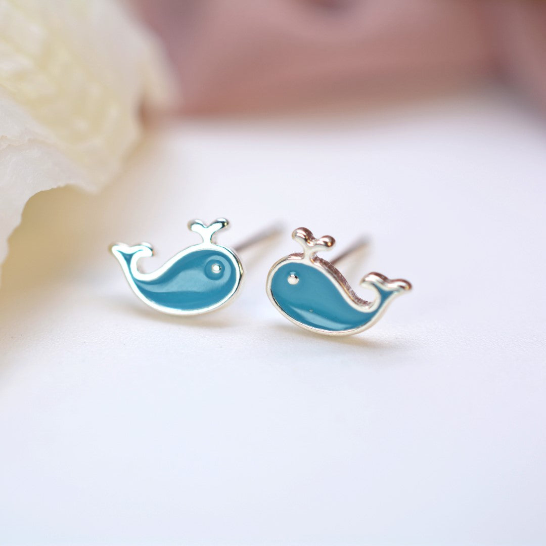 Whale-Shaped-Sterling-Silver-Stud-Earrings- (12)