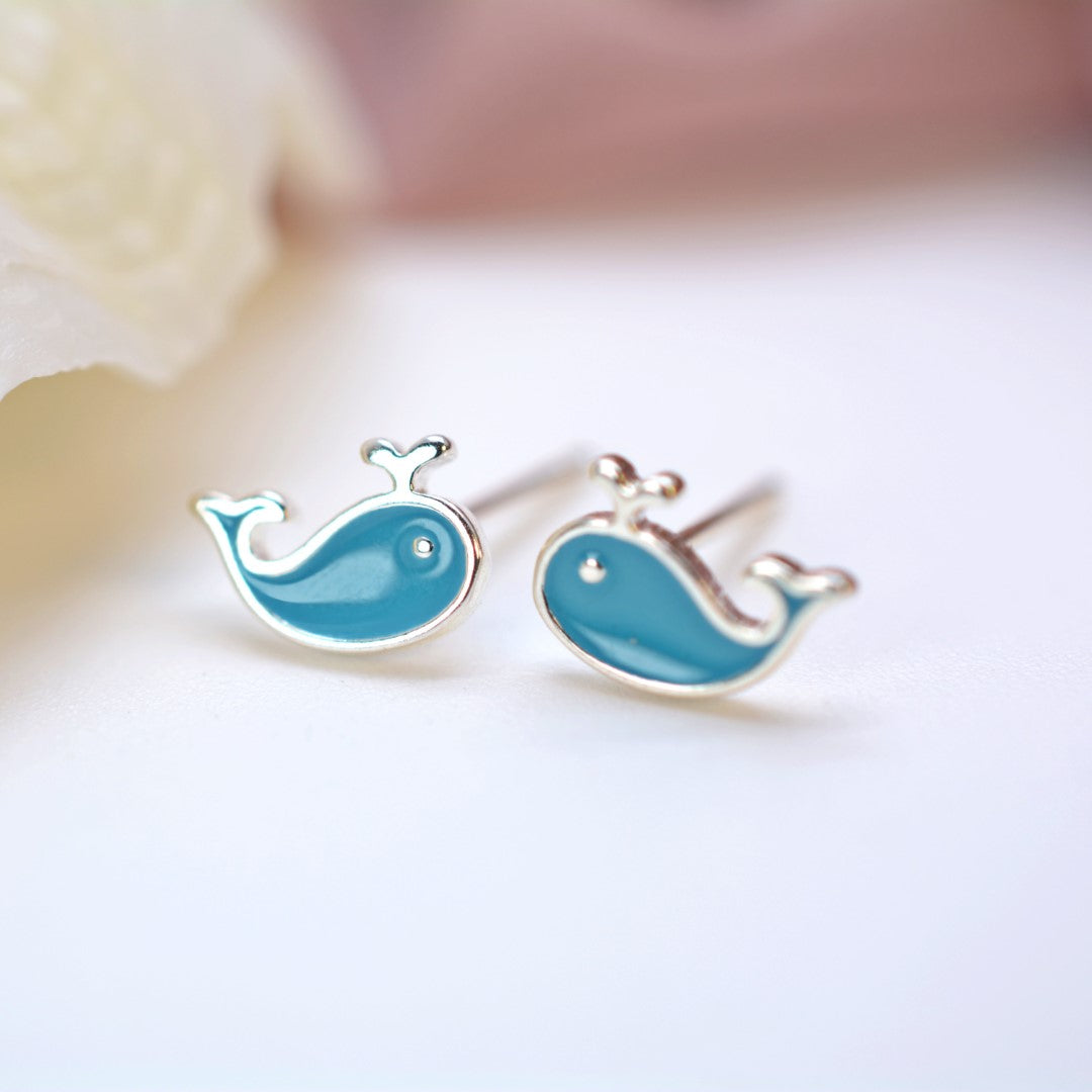 Whale-Shaped-Sterling-Silver-Stud-Earrings- (13)