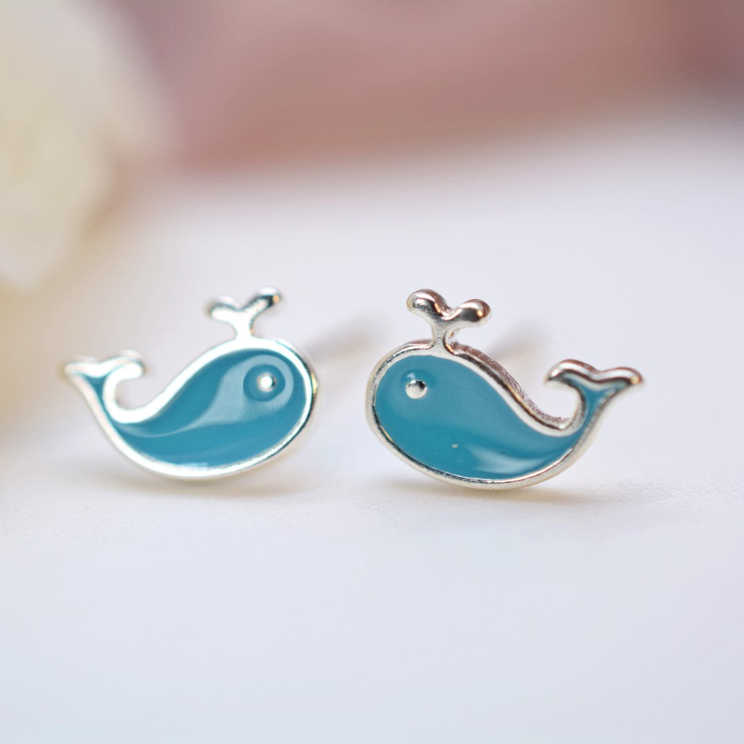 Whale-Shaped-Sterling-Silver-Stud-Earrings- (15)