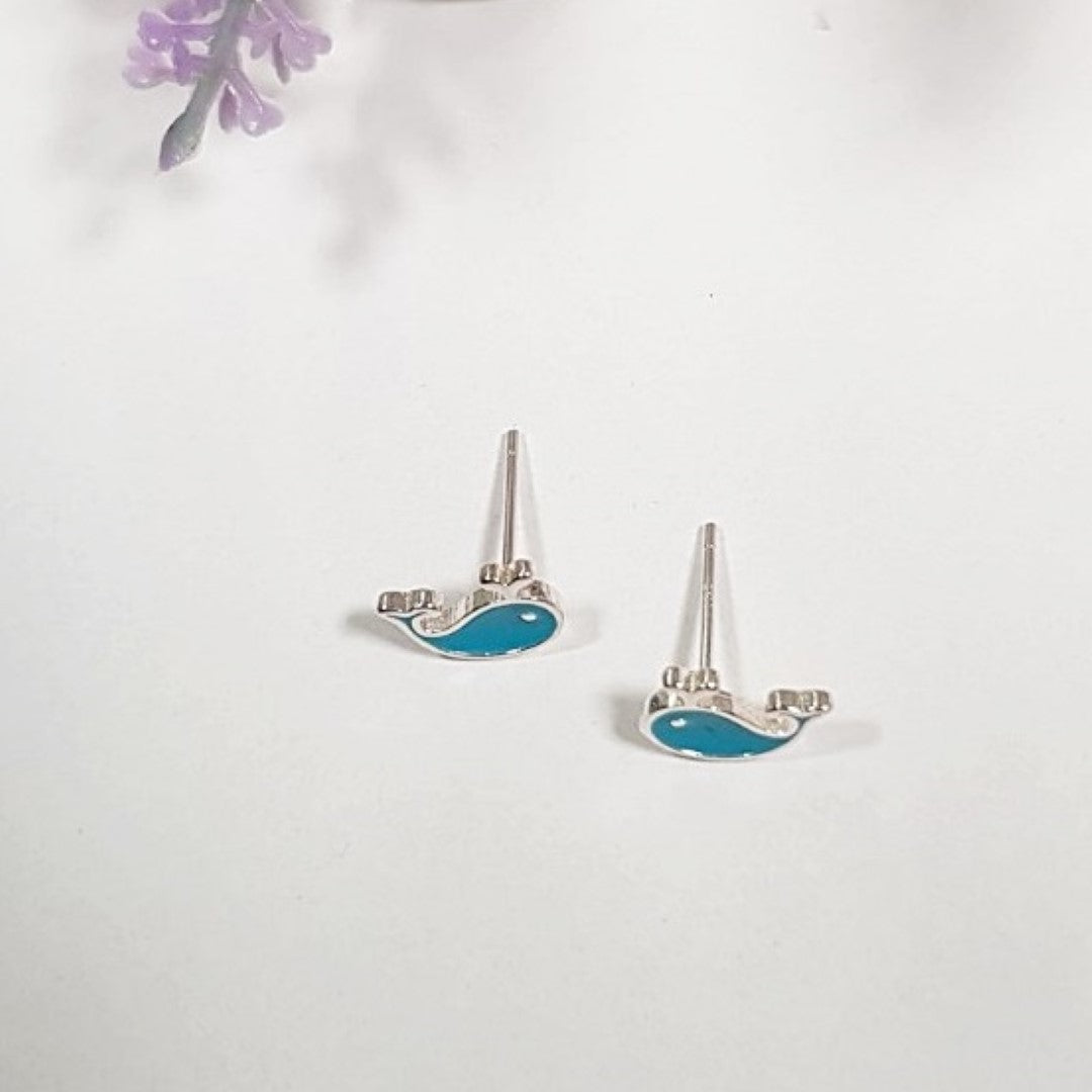 Whale-Shaped-Sterling-Silver-Stud-Earrings- (3)