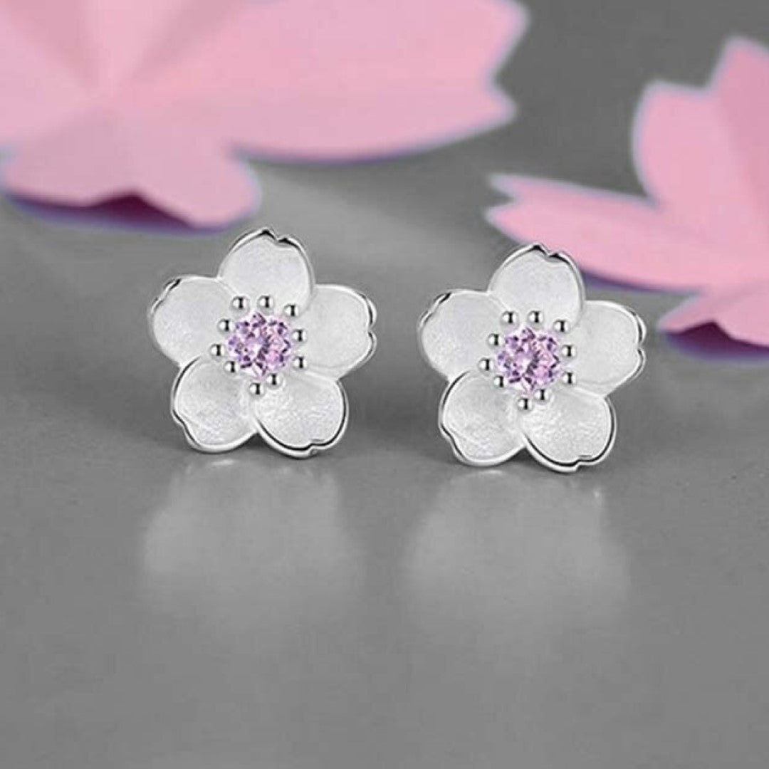 Zirconia-Flower-Shaped-Sterling-Silver-Stud-Earrings- (16)