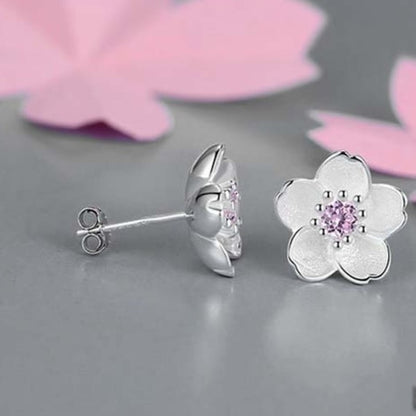 Zirconia-Flower-Shaped-Sterling-Silver-Stud-Earrings- (17)