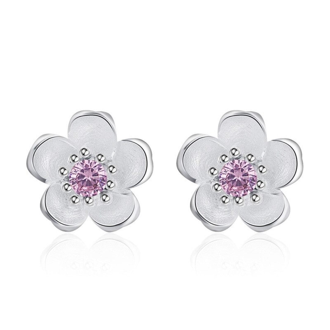 Zirconia-Flower-Shaped-Sterling-Silver-Stud-Earrings- (20)