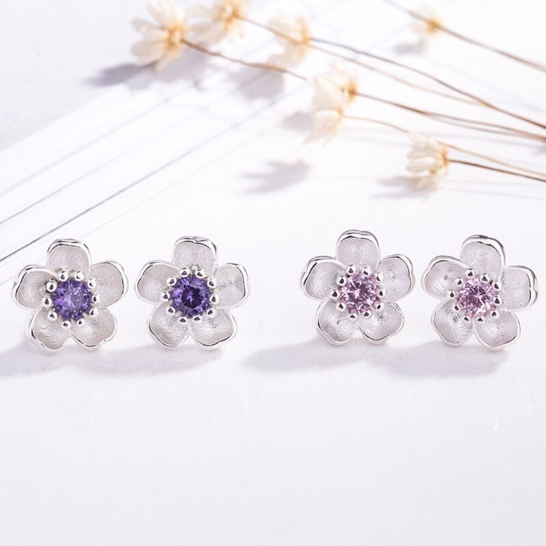 Zirconia-Flower-Shaped-Sterling-Silver-Stud-Earrings- (22)