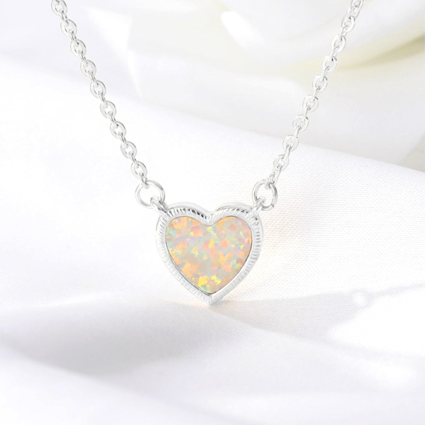 Romantic Love Heart Women's Necklace in Gold, Rose Gold & Silver